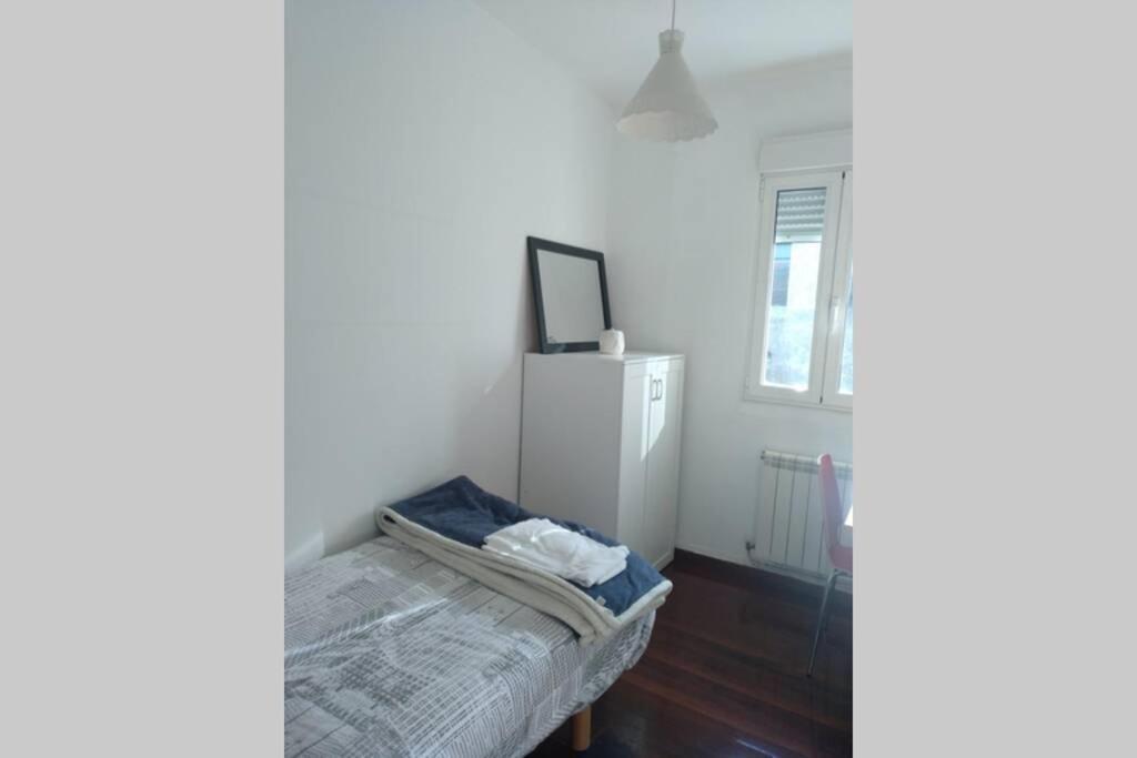 Apartamento Con Garaje Santiago De Compostela Leilighet Eksteriør bilde
